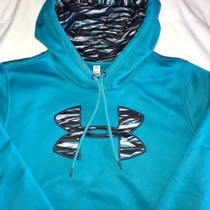 Under Armour sweatshirt